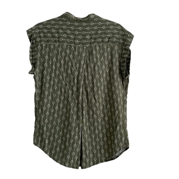 Jachs Girlfriend green and white short sleeve blouse size M 100% Rayon - Picture 2 of 9